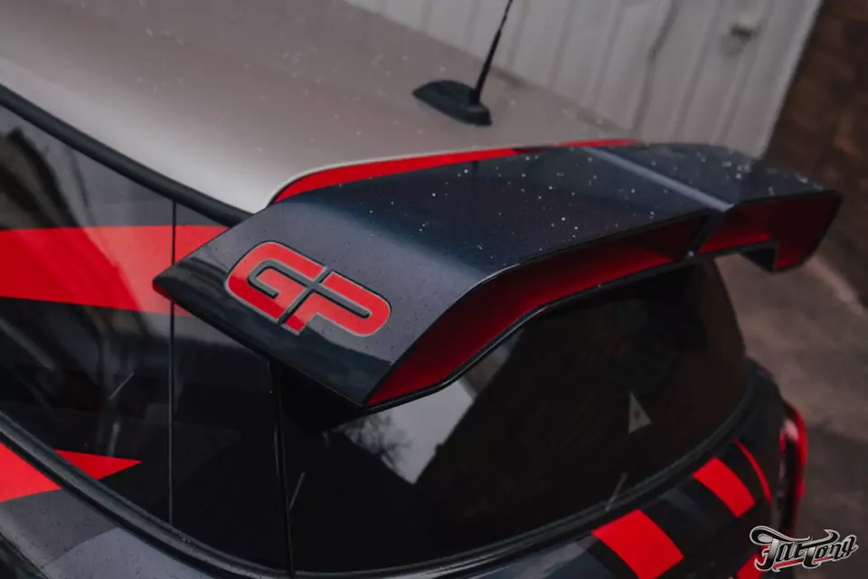 Оклеили в дизайн Mini Cooper GP